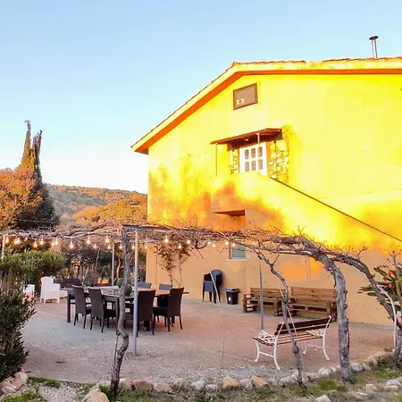 Dimora Il Camaleonte In Nature With Pool Country house *